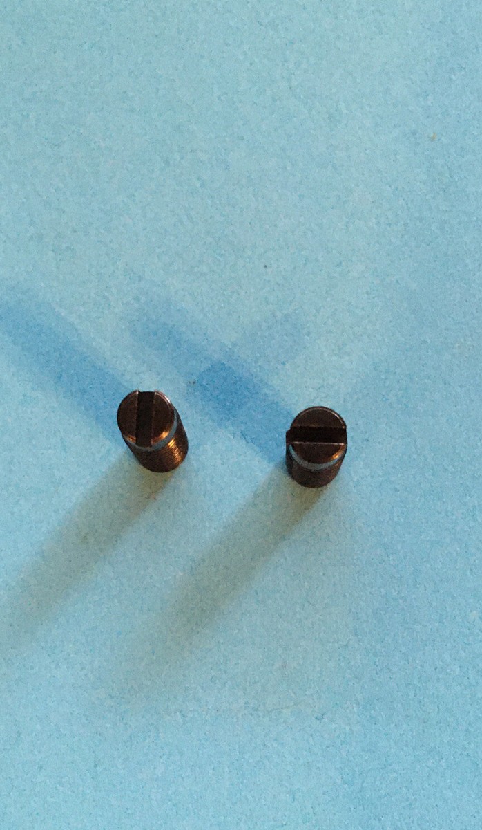 NOS* 3405-YAMATO SCREW-(LOT OF 2)-FOR SEWING MACHINES-FREE