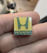 Small Vintage Honda Lapel Pin