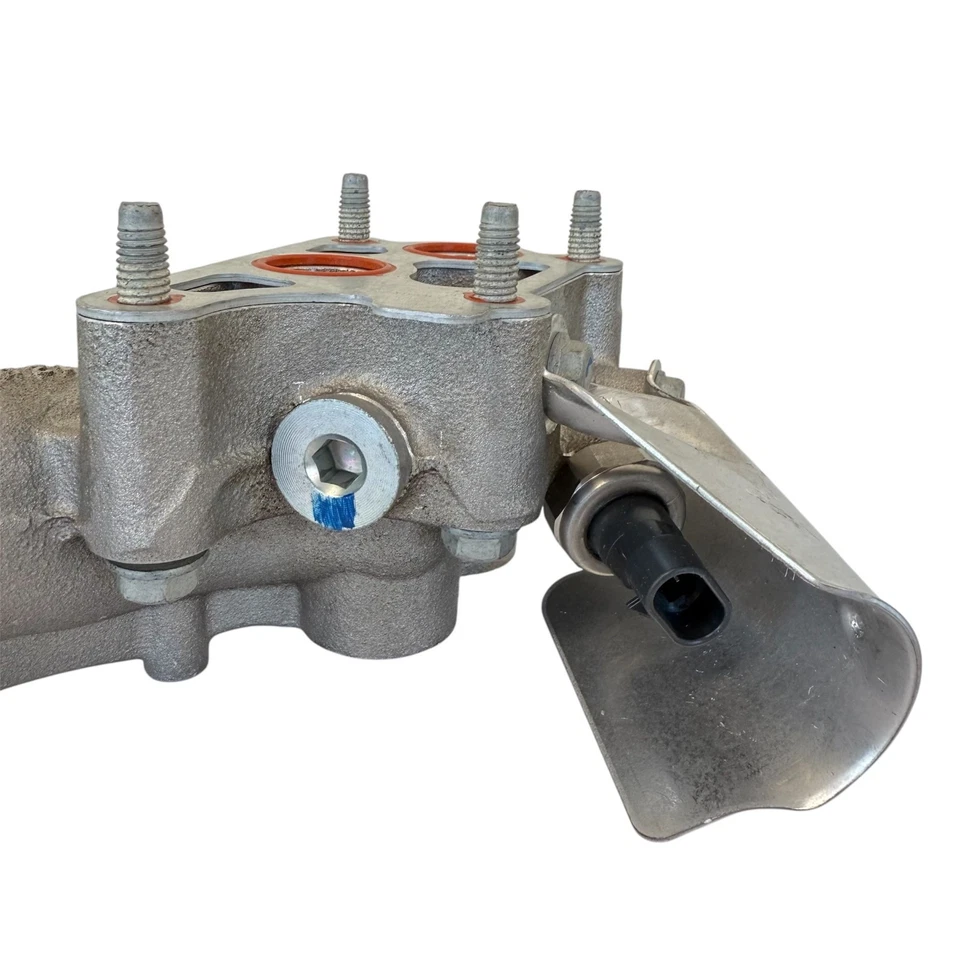 Adaptador de filtro de aceite genuino GM con filtro de aceite Cadillac STS 06-10 4,6 L 12576339 Foto 2 de 4