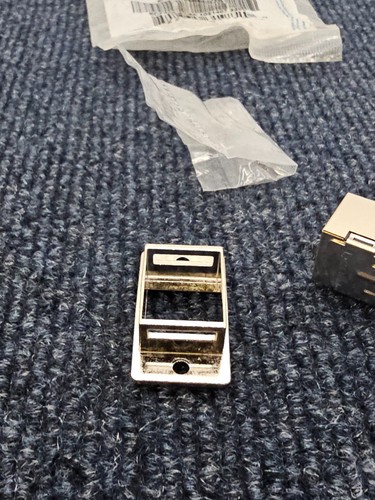 (QTY 3) Infinit L-Com ECF504-SC6A Cat6a RJ45 Panel Mount Style Shielded Coupler - 第 7/13 張圖片
