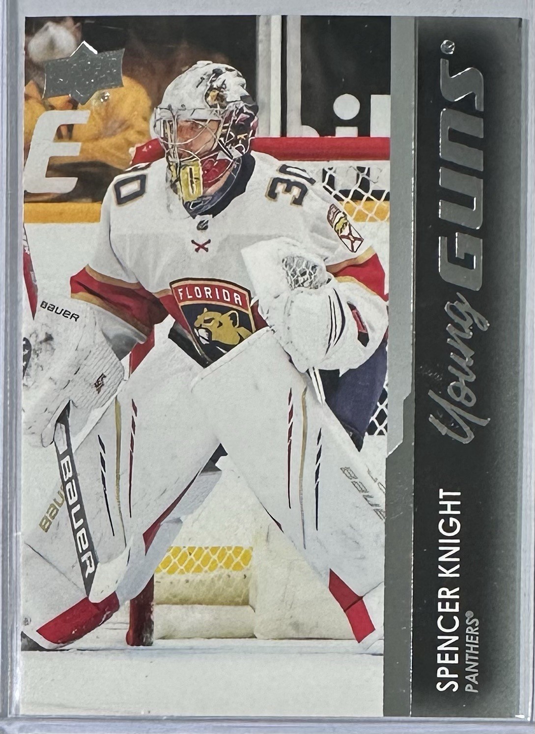 2021-22 Upper Deck Series 1 #223 Spencer Knight Young Guns Rookie RC