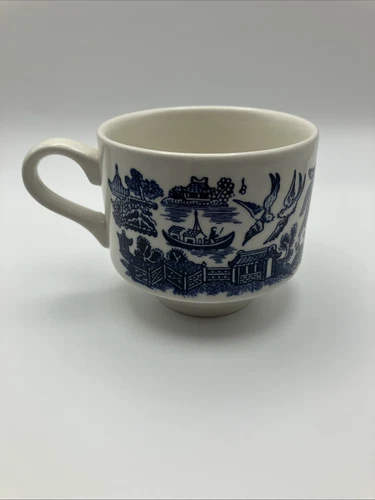 Vintage Churchill China Blue Willow Breakfast Tea Coffee Cup Mug Single