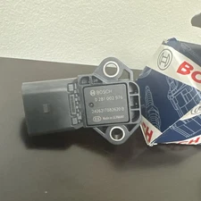 Genuine BOSCH 0281002976 INTAKE MANIFOLD PRESSURE SENSOR MAP VAG 03G906051E ,.
