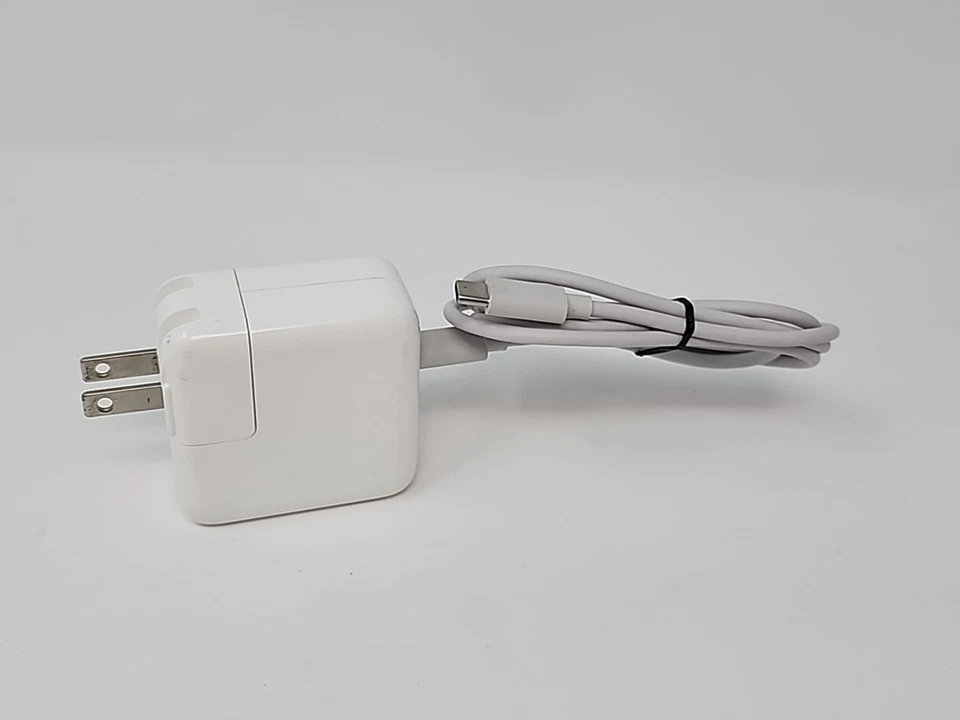 Adaptador de corriente USB-C genuino Apple 30W con cable USB-C para MacBook iPad iPhone Foto 4 de 4