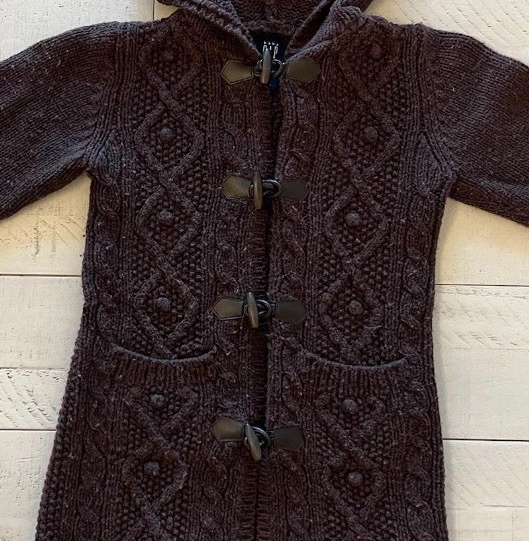 Cárdigan tejido con botones marrón con capucha para bebé/niñas/niños 5 Foto 4 de 4
