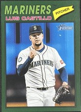 2026 Topps Heritage # 24 Luis Castillo hanger pack dark green NM/MT
