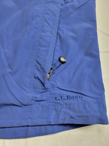 L.L. Chaqueta de lluvia Bean para mujer talla mediana regular azul real - Imagen 6 de 8