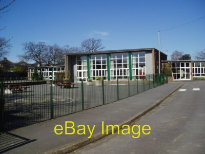Photo 6x4 Danson Junior School Danson Lane Welling Kent  c2006