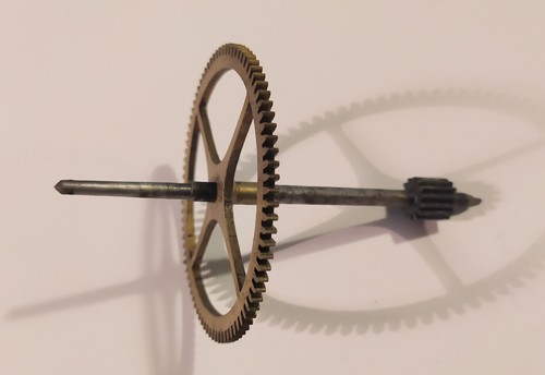 Pièce De Rechange Pour Mouvement Horloger VENUS 130 - Roue D'échappement - Neuf De Stock Ancien