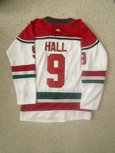 New Men’s Adidas Taylor Hall Heritage New Jersey Devils  Jersey Size 50 - Picture 1 of 5