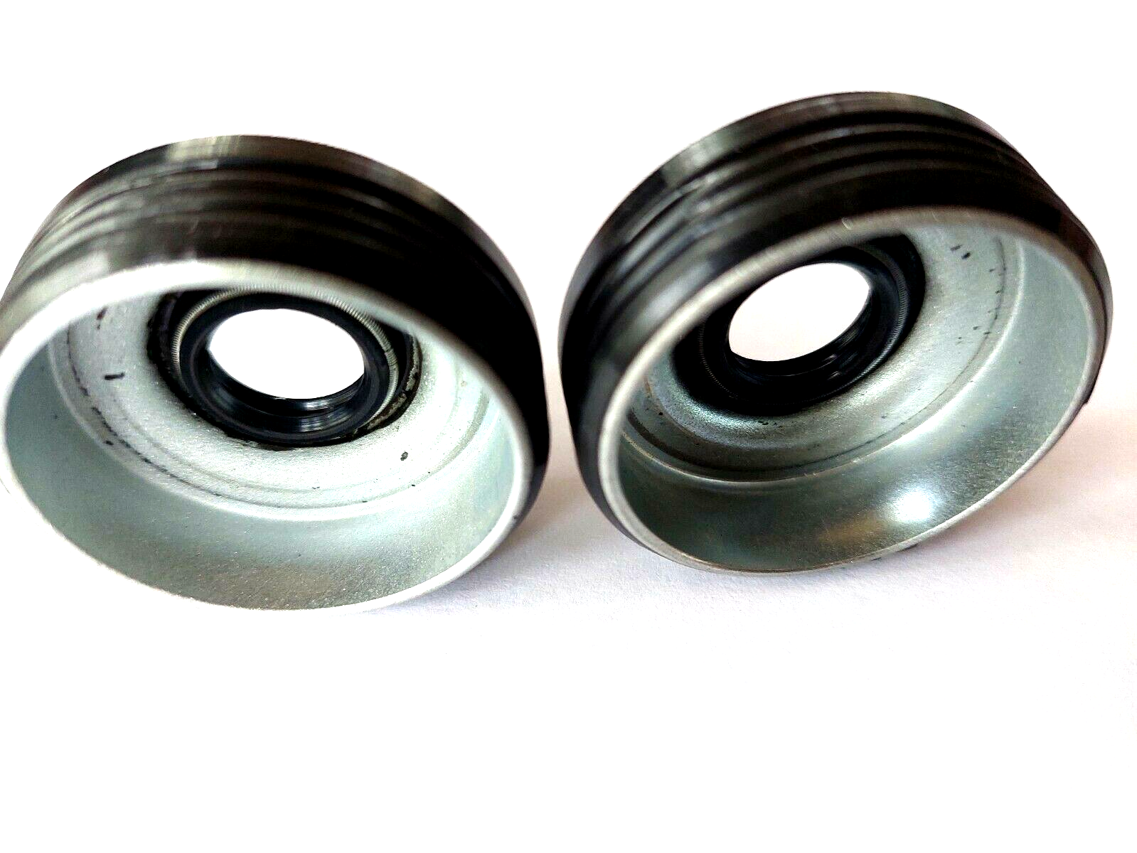 Husqvarna 136 137 141 142 235 236 240 chainsaws crankshaft oil seals