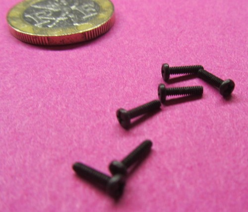 18-8 Black Oxide Pan Head Phillips Machine Screw 0-80 x 1/4", 100 pcs - Picture 3 of 12