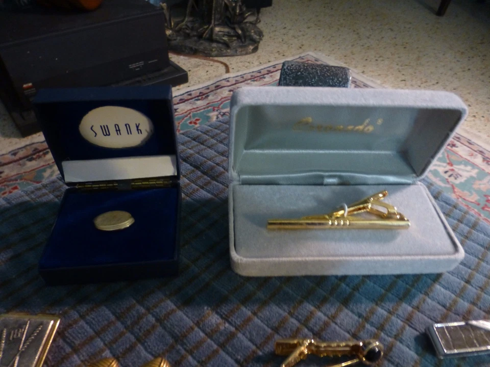 Vintage SWANK ANSON ECT Silver & Gold Tone Tie Tack & Clip Lot Of 14 Pieces VG ! - Image 3 of 4