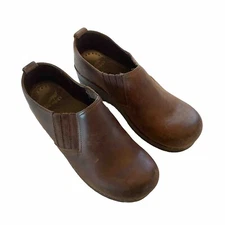 Dansko Professional Brown Leather Slip On Clogs Womens Size 38 US Size 7
