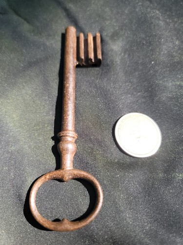 Interesting Old GUARDED IRON SKELETON KEY ☆ ANTIQUE FRENCH METAL GATE KEY! - 第 2/8 張圖片