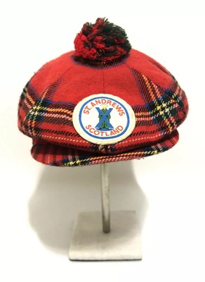 vintage golf hat with pom pom