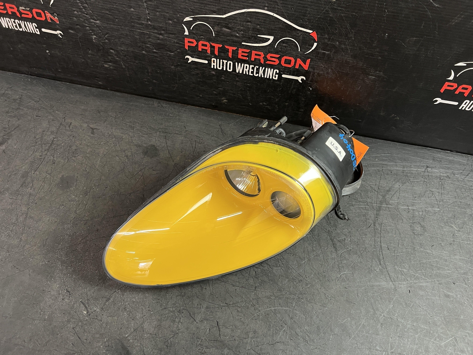02-06 MASERATI SPYDER DRIVER LEFT LH HEAD LIGHT LAMP YELLOW GIALLO 231246