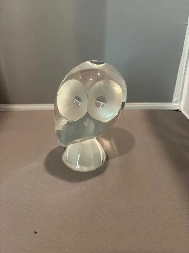 Unsigned STEUBEN Art Glass OWL Figurine Paperweight 5.5” Please read description