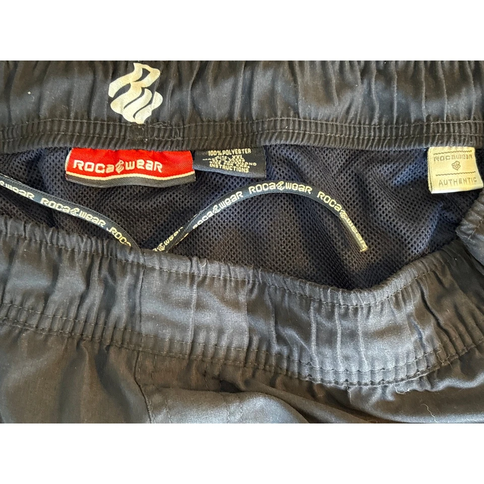 Rocawear y2k Auténtico Corte Seco Atlético Natación Corto Malla Forrado Cremallera Bolsillos XXL Foto 2 de 4