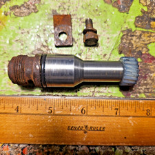1961 Buick Dynaflow 19 Tooth Speedometer Gear Riviera Transmission Lesabre Oem