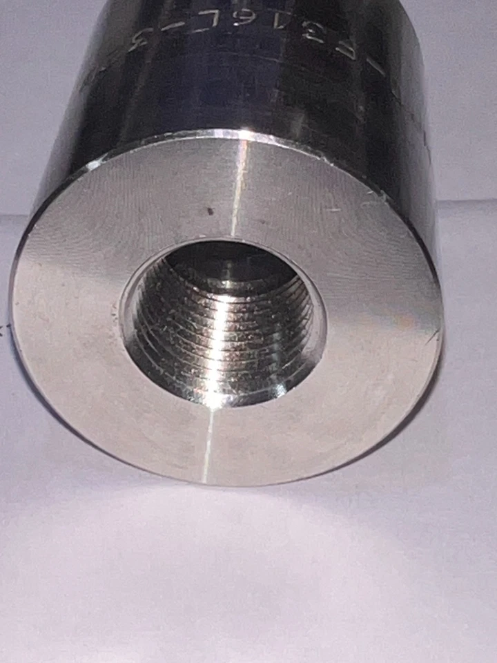 OMS SS 1" X 1/2" 3000 (3M) Threaded (NPT) Reducing Coupling F316L-32B Stainless - Image 2 of 3
