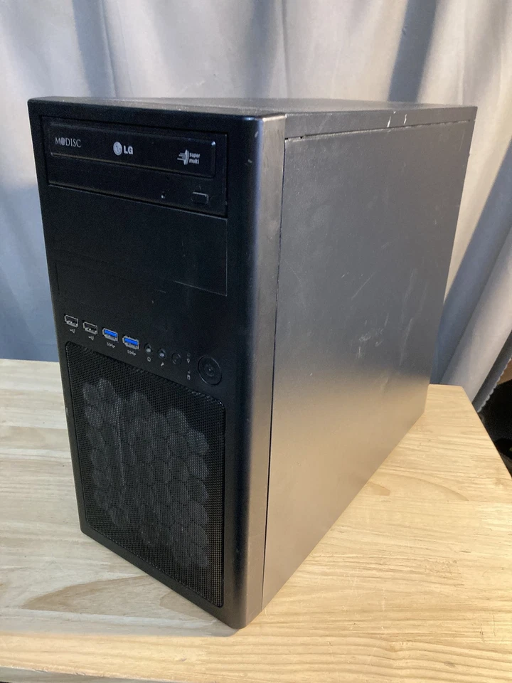 ASRock Desktop Fatal1ty z77 Professional i5-3470 3.2GHz 500GB SSD GTX 680 W10P - Image 3 of 4