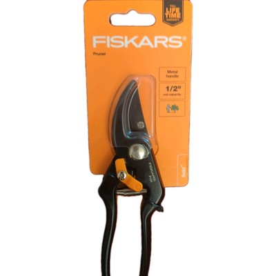 Fiskars Solid P131 Bypass Pruner 1/2'' Cut Capacity Metal Handle #632 (1A)