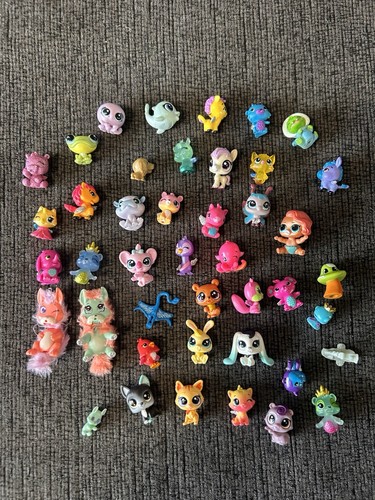Little Pet Shop Konvolut kleiner Figuren mit einigen anderen zufälligen Figuren