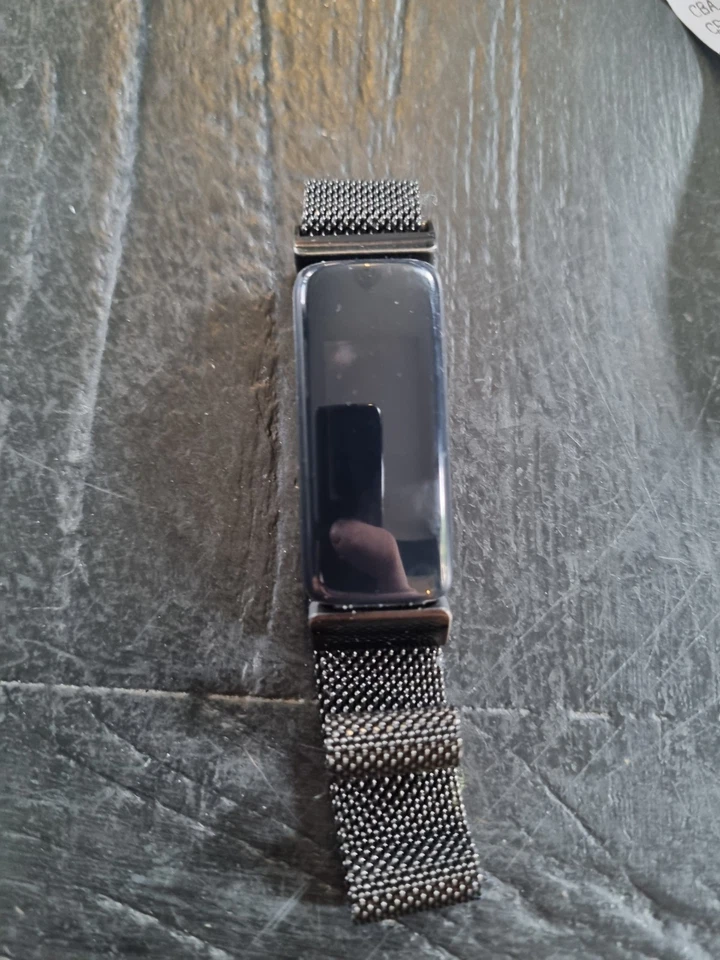 Fitbit Inspire 2 Activity Tracker - Black - Image 2 of 4