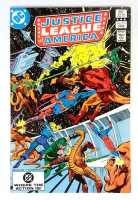 Justice League of America #211 Superman Black Canary Buckler DC (1983) NM-