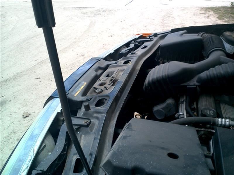 Radiator Opt L61 Left Hand Condenser Lines Fits 02-04 Vue 2988739
