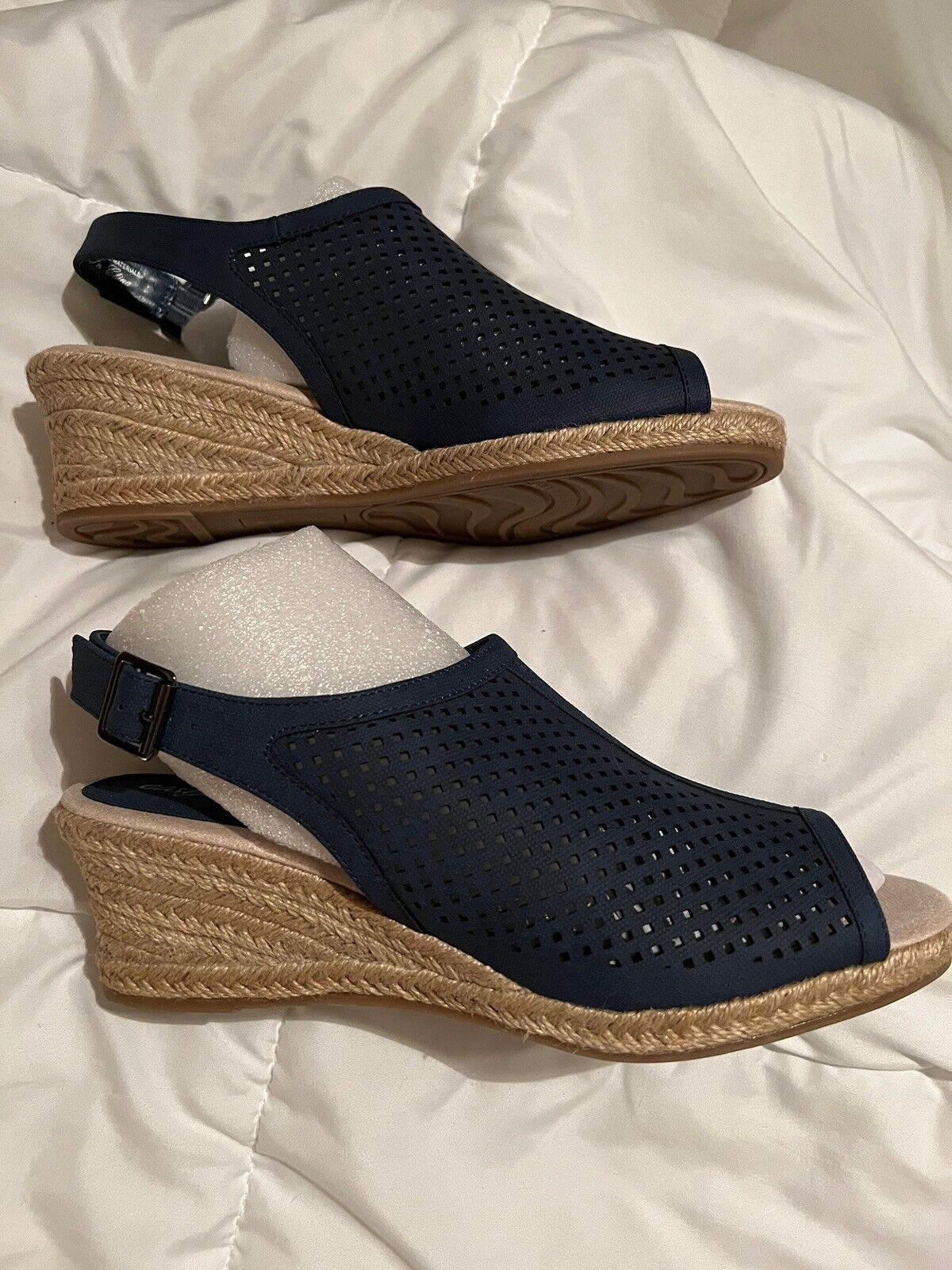 Picture 1 of 7