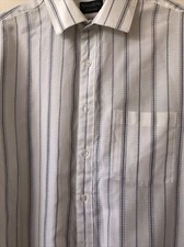 SavileRow Fitted dress shirt. 16.6, 32/33. White/Stripes. Very good condition.