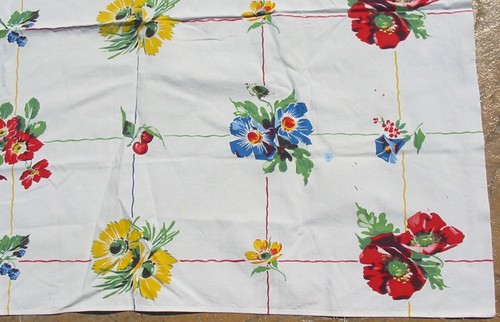 Vtg Printed Tablecloth Retro Kitchen Cloth Floral Primary Color Square Pattern - Picture 3 of 6