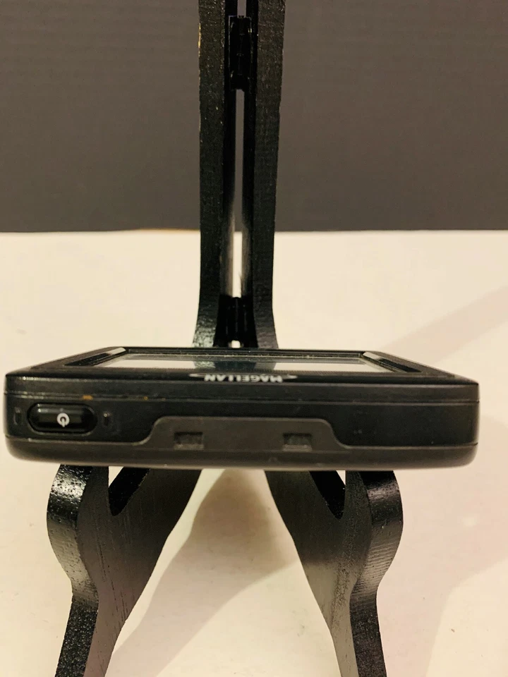 Magellan Roadmate 1212 GPS Black - Image 3 of 4