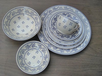 Pottery Glass Pottery China Sauce Bowl 2568 Johnson Brothers Petite Fleur Blue Fruit Dessert Johnson Brothers