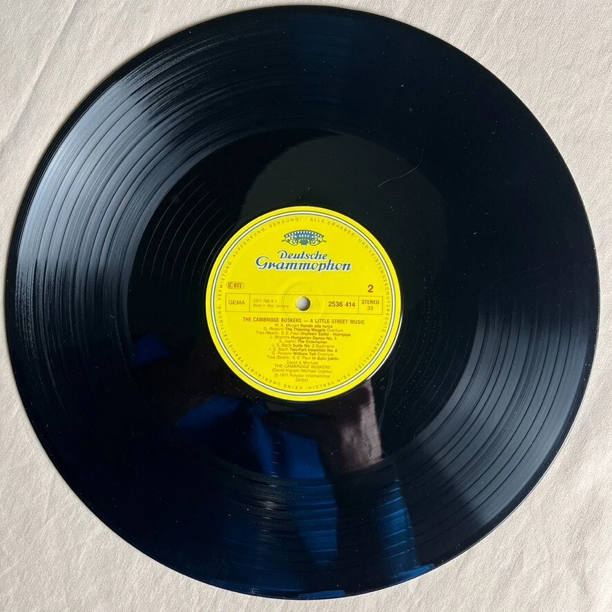 THE CAMBRIDGE BUSKERS A Little Street Music 1981 LP Deutsche Grammophon - VG+ - Image 4 of 4