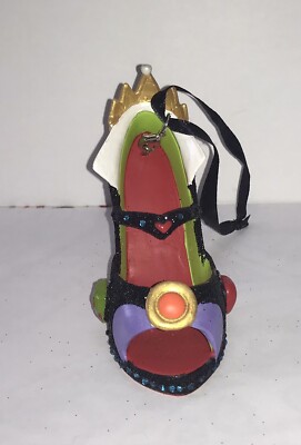 The Queen -  Snow White & 7 Dwarfs, Disney High Heeled Shoe Ornamant