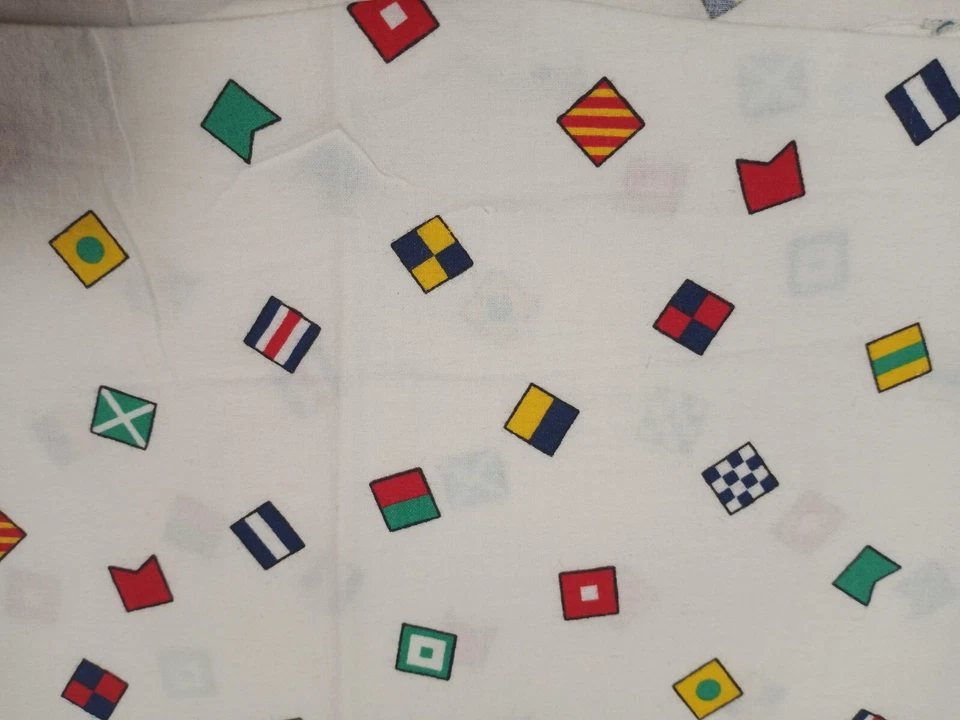 Vintage Marcus Brothers Textiles 1988 Multicolor Flag Square Cotton Fabric 43x36 - Image 2 of 4