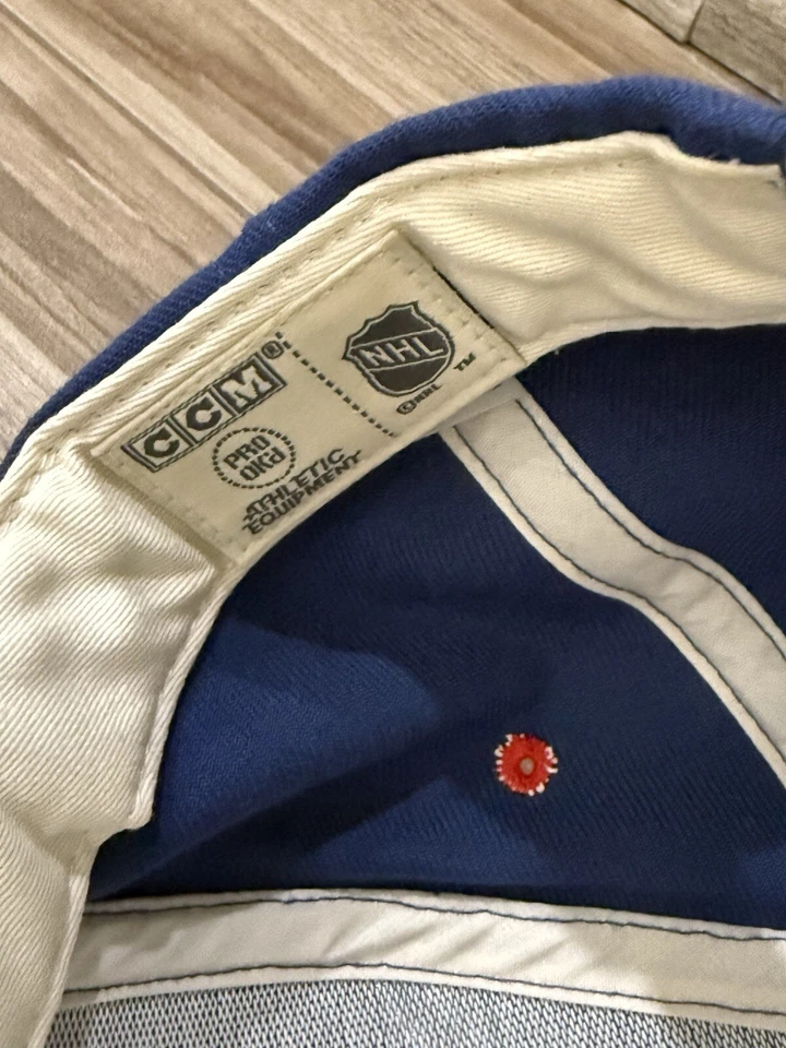 Chapéu Snapback Vintage New York Rangers Azul Por CCM - Imagem 2 de 4