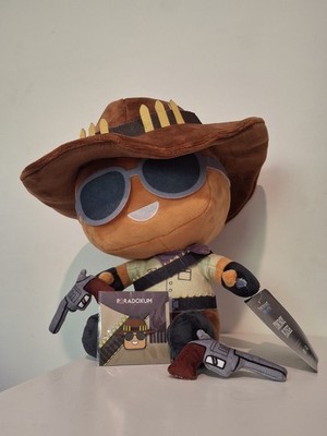 Paradoxum Games Tower Defense Simulator Cowboy Plush and pin