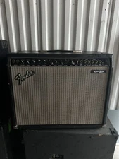 Fender Princeton Chorus PR 82 Solid State Guitar Combo Amp - Made In USA !