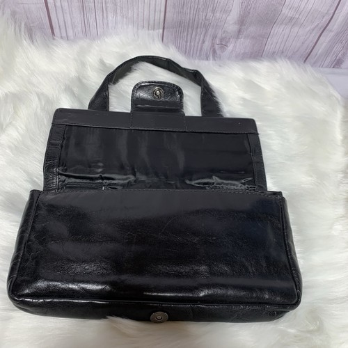 Tano New York Polished Black Leather Shoulder Unique Front Flap Magnetic Snap - Picture 8 of 24