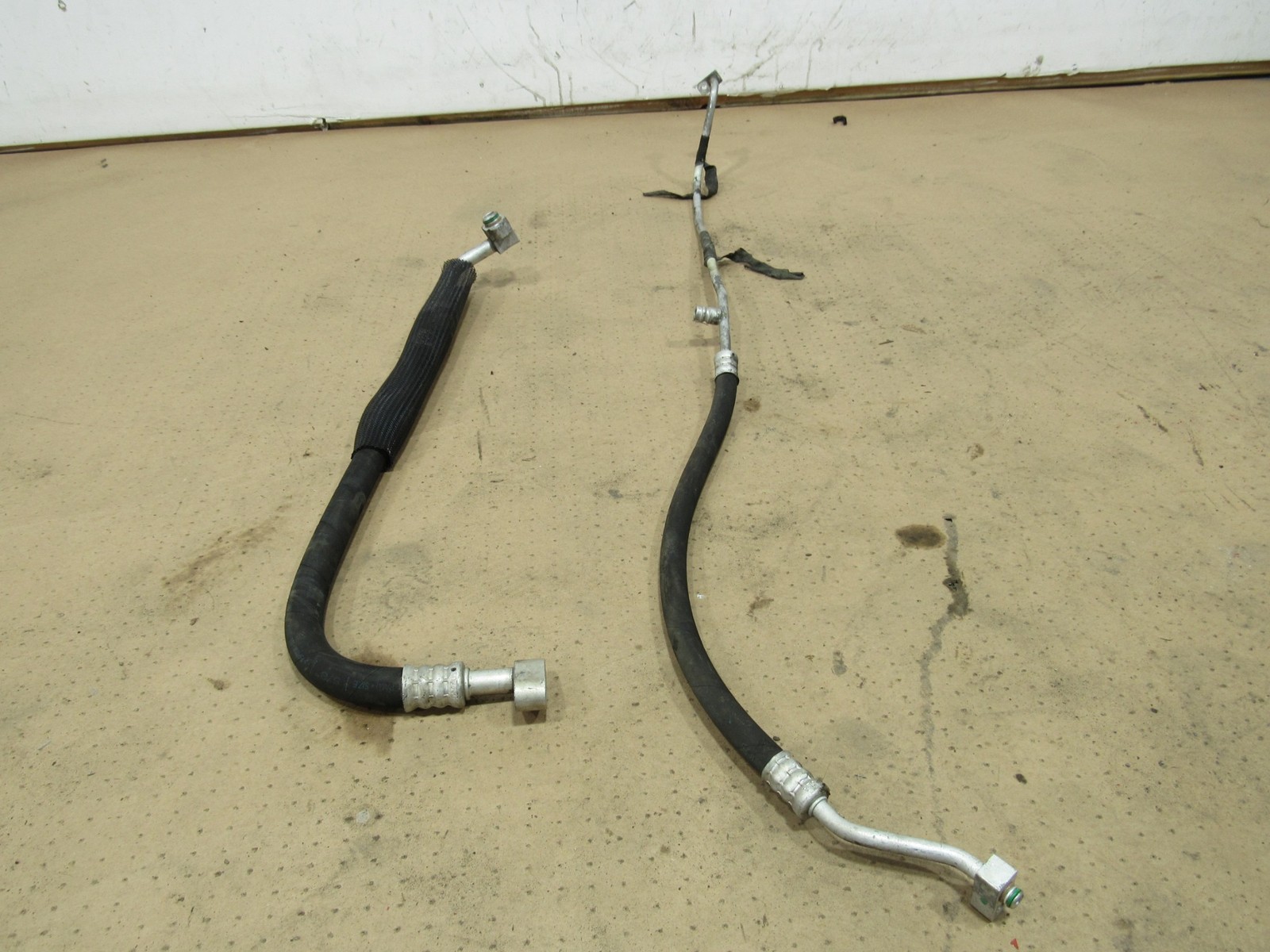 02-06 Maserati Coupe GT 2004 AC A/C Evaporator Pipe Line Tube Hose Set ;
