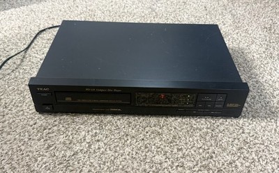 TEAC PD-135 CD Player Tested working
