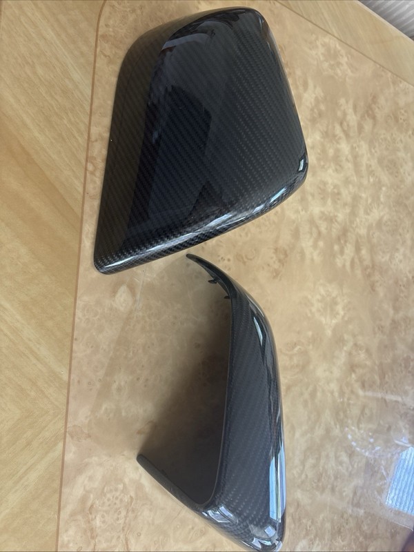 Real Carbon Fiber Mirror Cap, Sequential Amber for Tesla Model Y 2020-2024