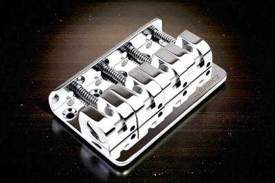 Babicz FCH 4 String Z Series  Bass Bridge  CHROME  FCHZ4CH Fender