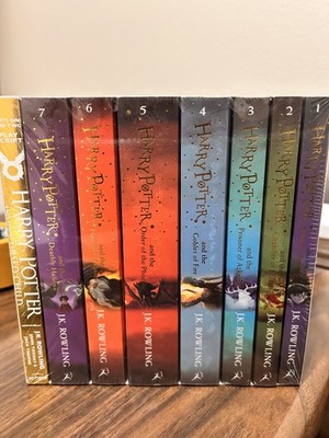 Harry Potter Paperback Book Series 1 - 7  PLUS HP AND THE CURSED CHILD