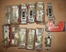 Nos- Vintage Eagle 3 Way Snap Switch 804 Lot Of 12 Mixed Brn Ivory 6a 125v
