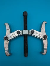 Cal Van Tools 941 Two Jaw Puller, 6" Reversible